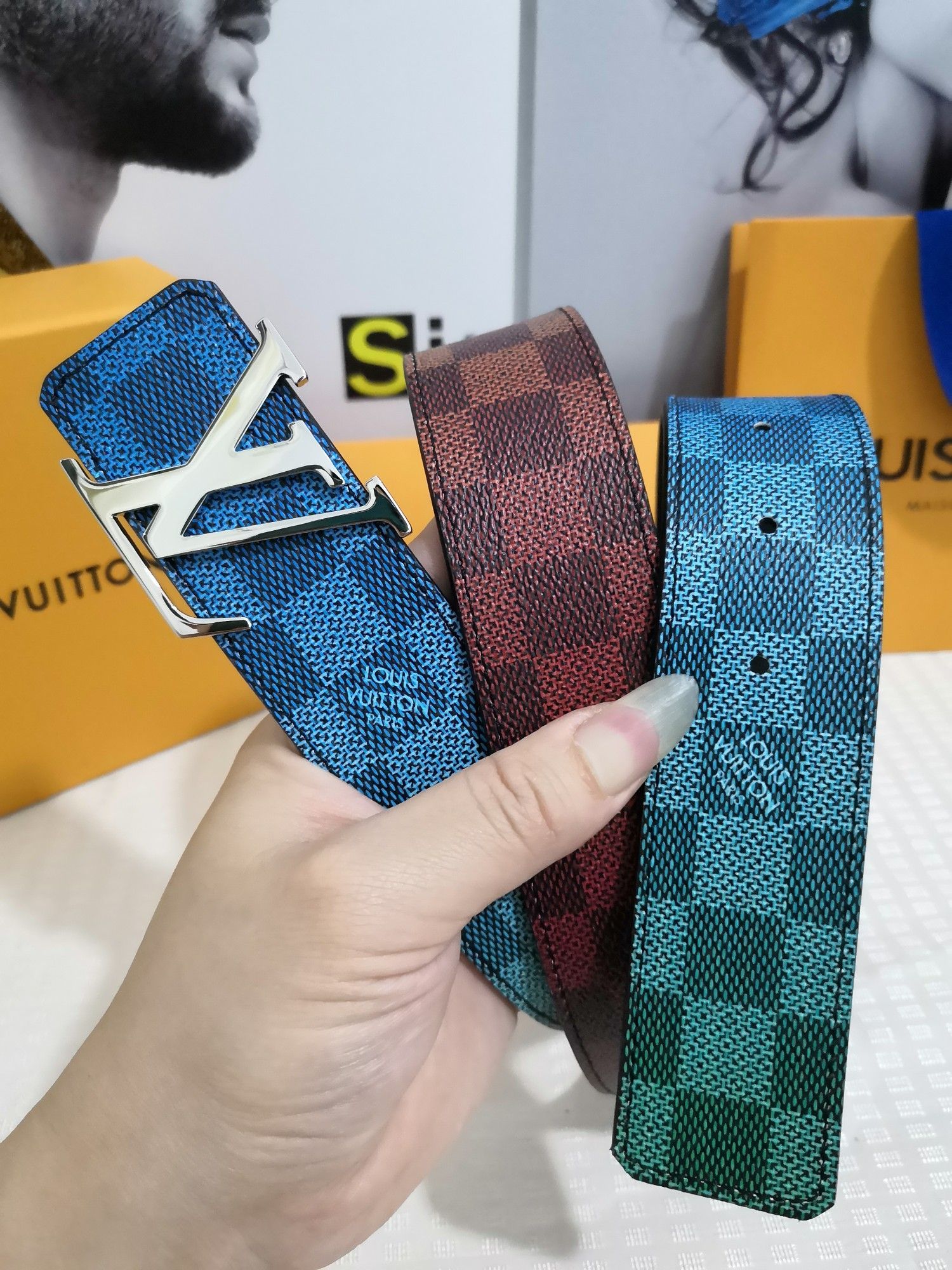 Cheap Replica Louis Vuitton Men Leather Belt Width 4CM 117