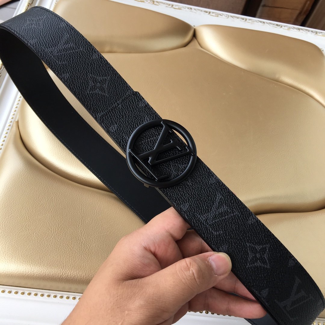 Cheap Replica Louis Vuitton Men Leather Belt Width 4cm 081