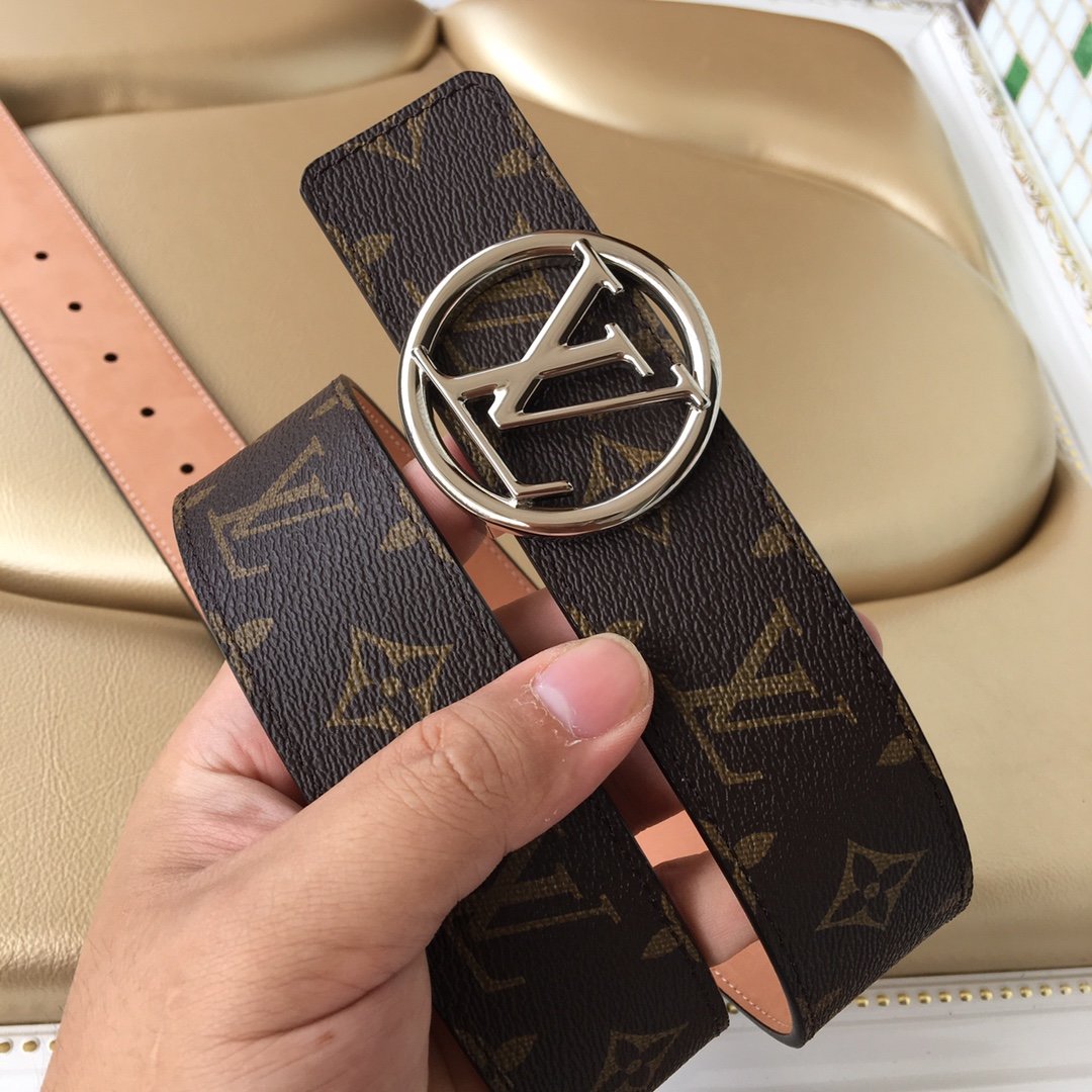 Cheap Replica Louis Vuitton Men Leather Belt Width 4cm 084