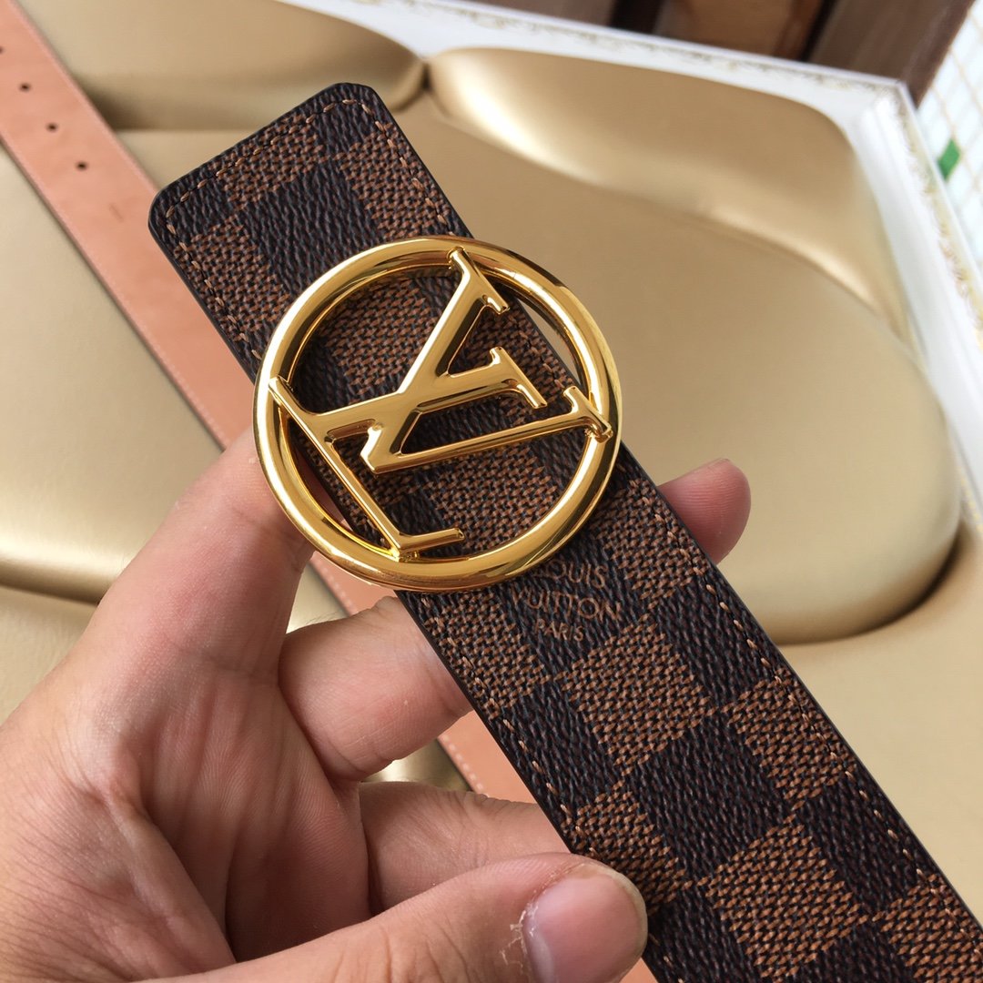 Cheap Replica Louis Vuitton Men Leather Belt Width 4cm 085