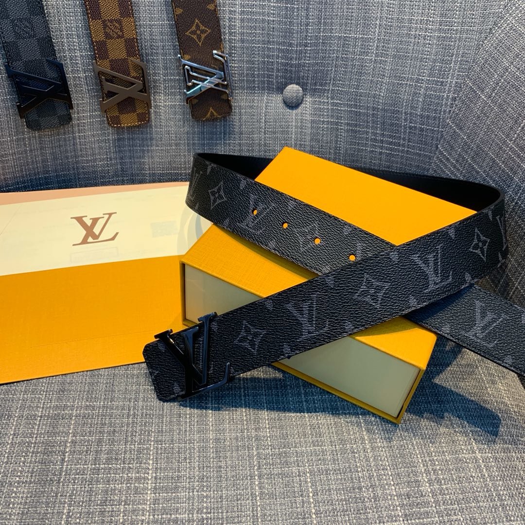 Cheap Replica Louis Vuitton Men Leather Belt Width 4cm 091