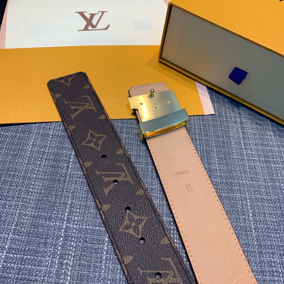 Cheap Replica Louis Vuitton Men Leather Belt Width 4cm 095