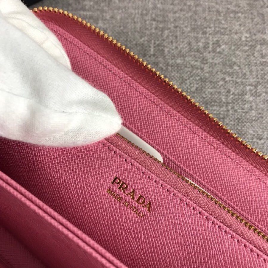 Cheap Replica Prada 1ML506 Leather Wallet Pink