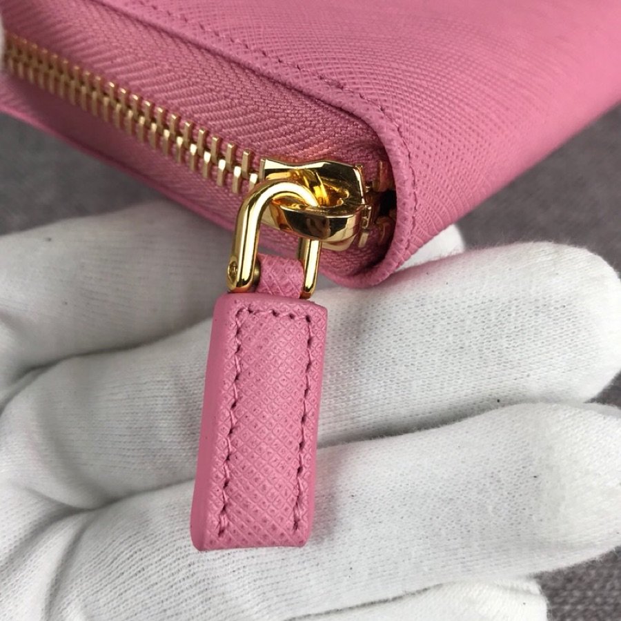 Cheap Replica Prada 1ML506 Leather Wallet Pink