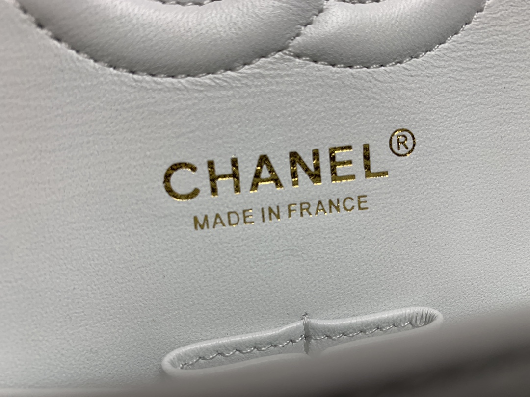 Copy 2022 Chanel Classic Handbag Lambskin Gold-Metal White and Black A01112 For Ladies