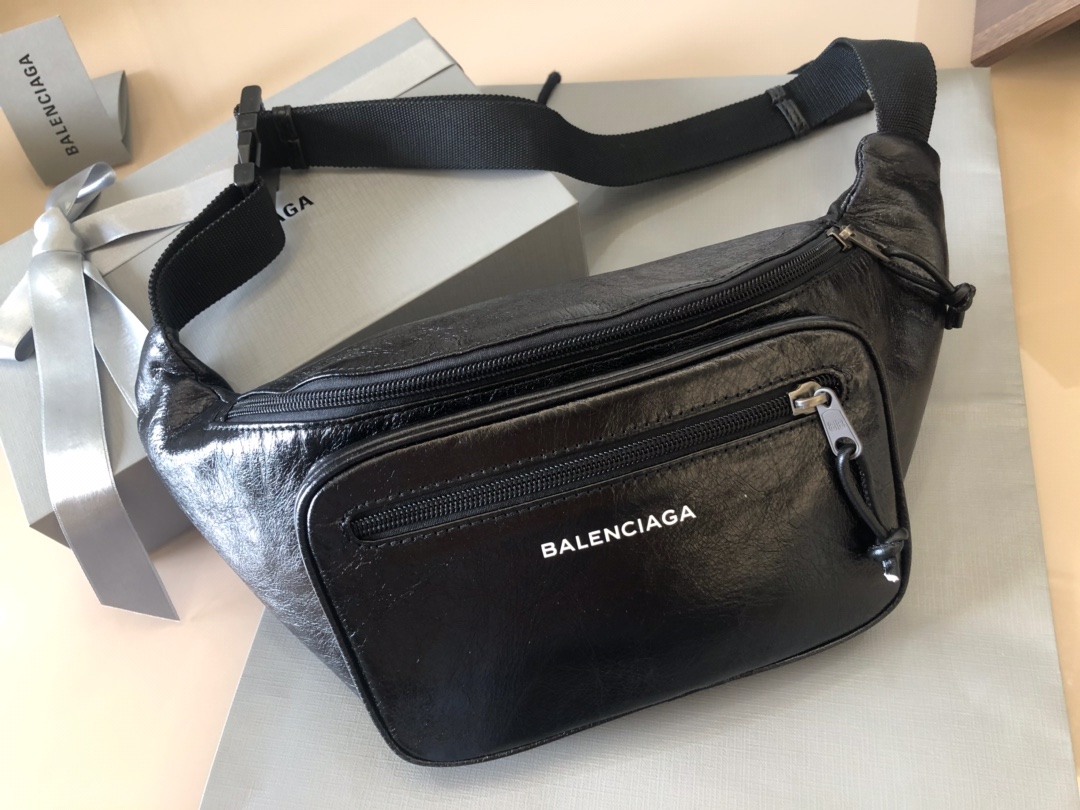 Copy Balenciaga Fashion Oil Wax leather Belt Pack Black Most Popular