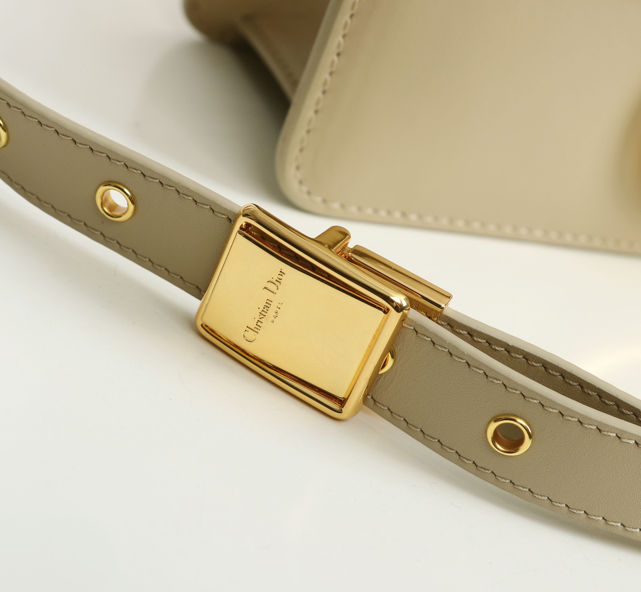 Copy Dior 30 Montaigne Bag Beige Box Calfskin