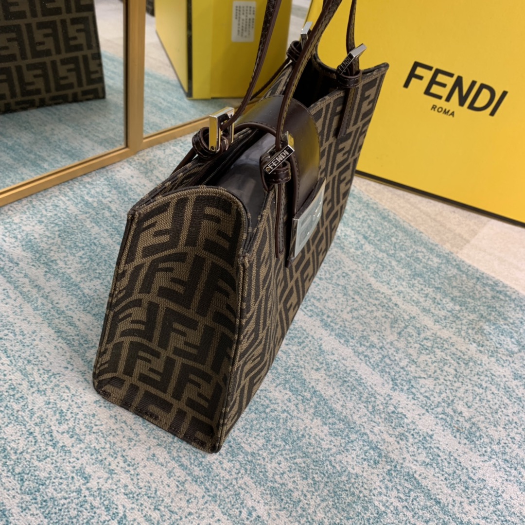 Copy Fendi Vintage Women Shoulder Bag 03