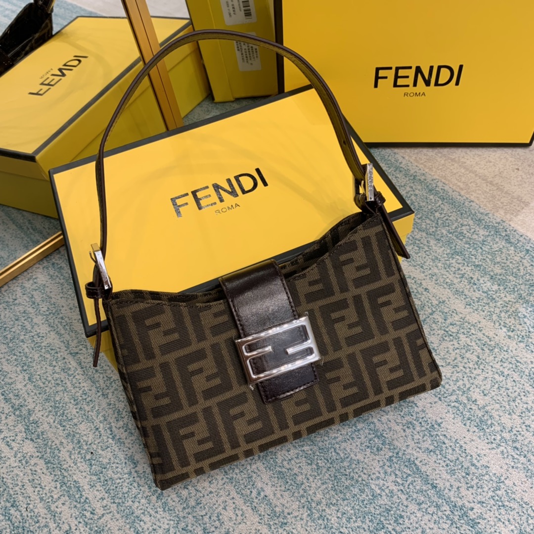 Copy Fendi Vintage Women Shoulder Bag 04