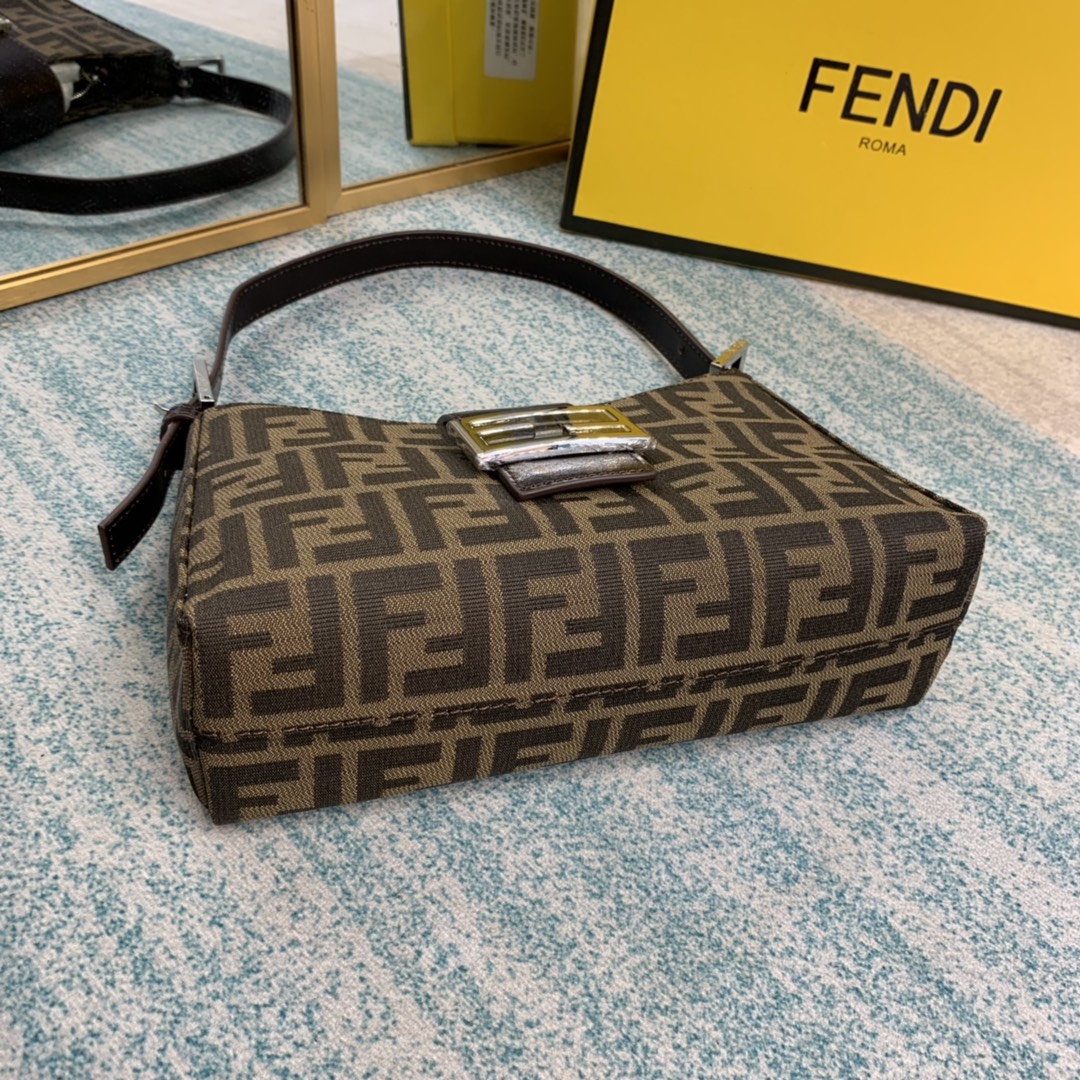 Copy Fendi Vintage Women Shoulder Bag 04