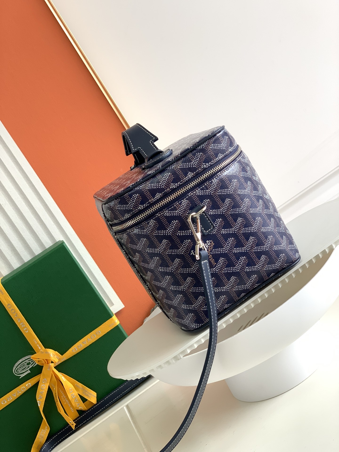 Copy Goyard Goyardine Muse Vanity Case Black and Blue