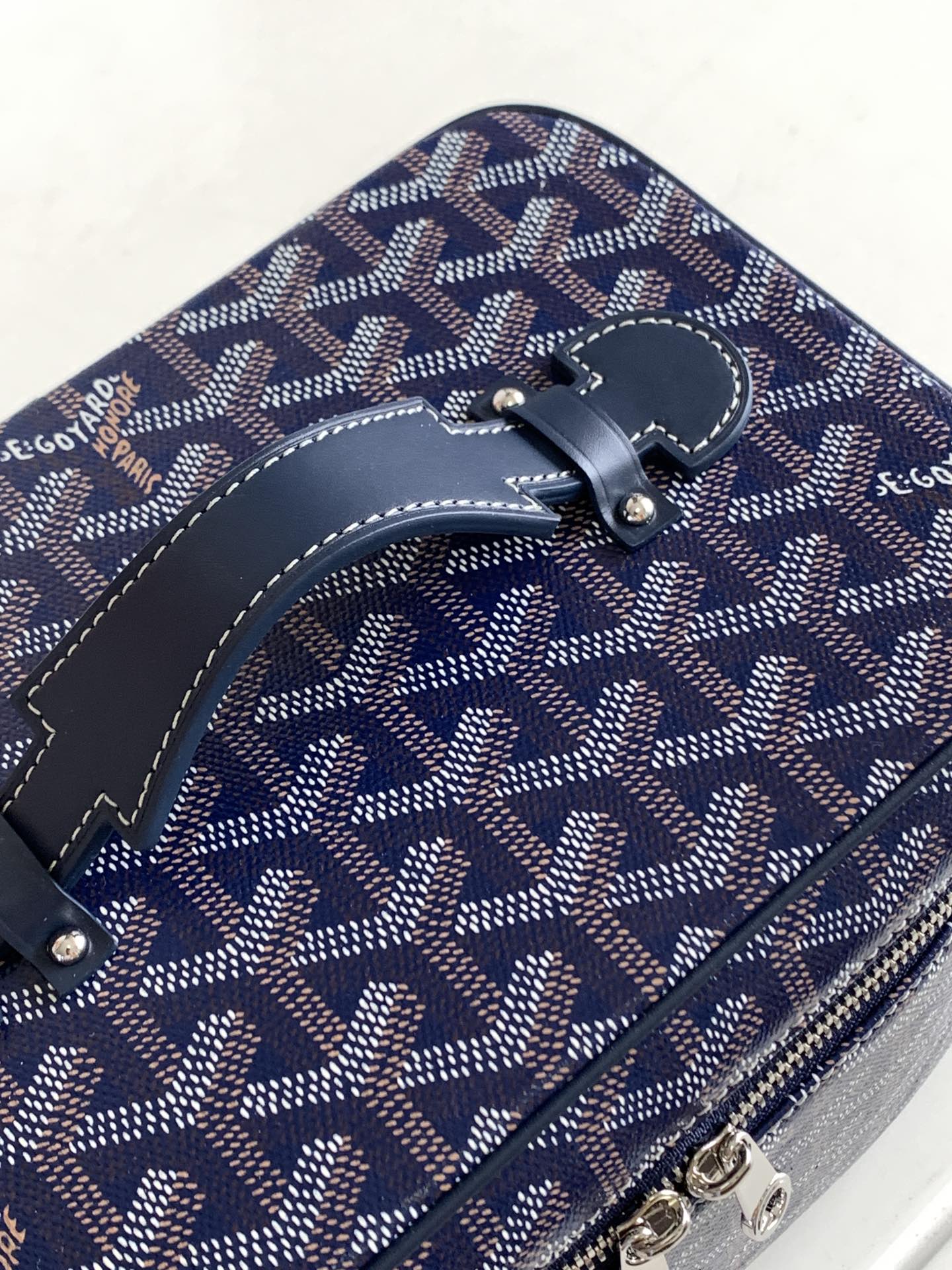 Copy Goyard Goyardine Muse Vanity Case Black and Blue