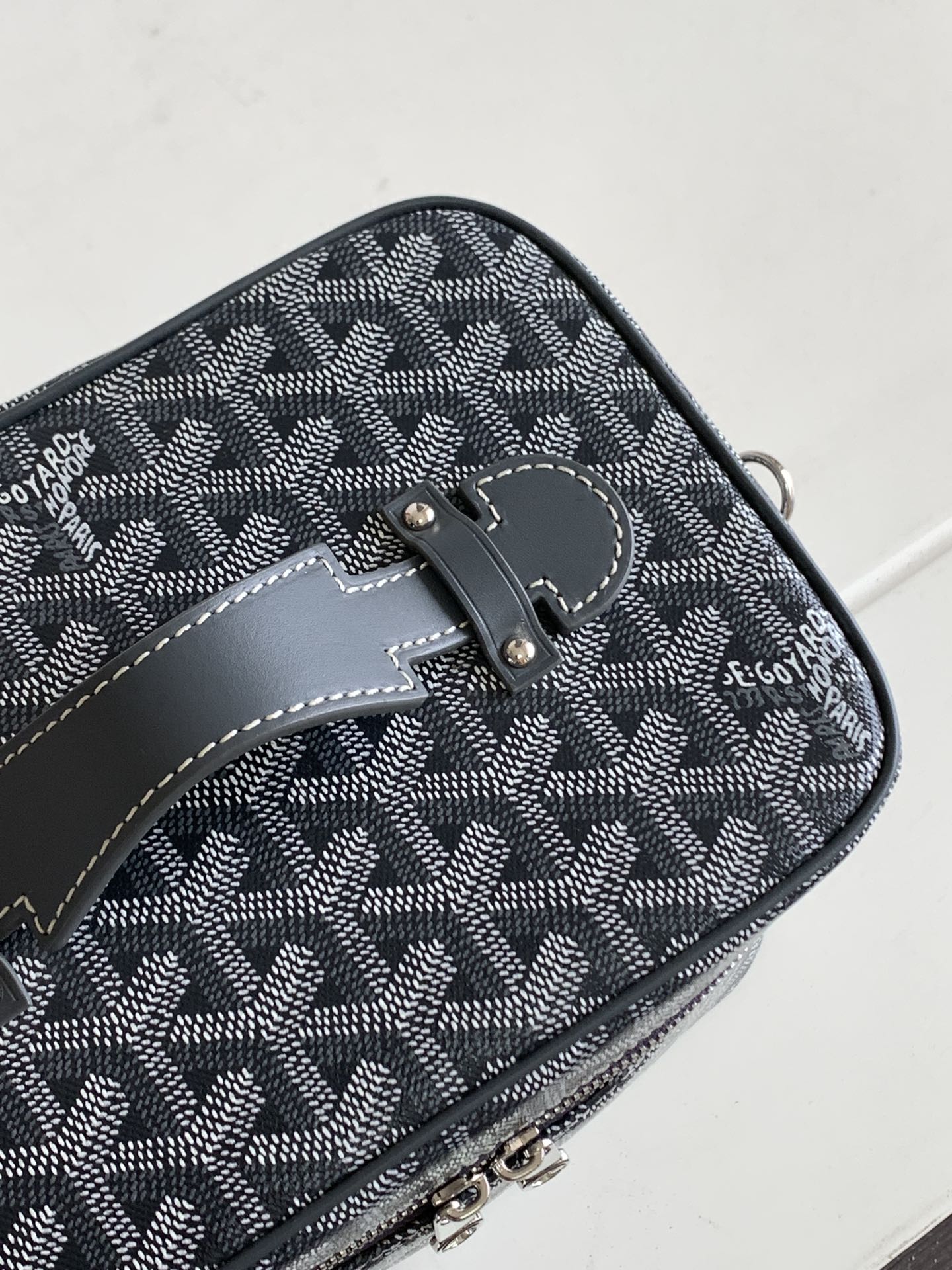 Copy Goyard Goyardine Muse Vanity Case Black and Gray