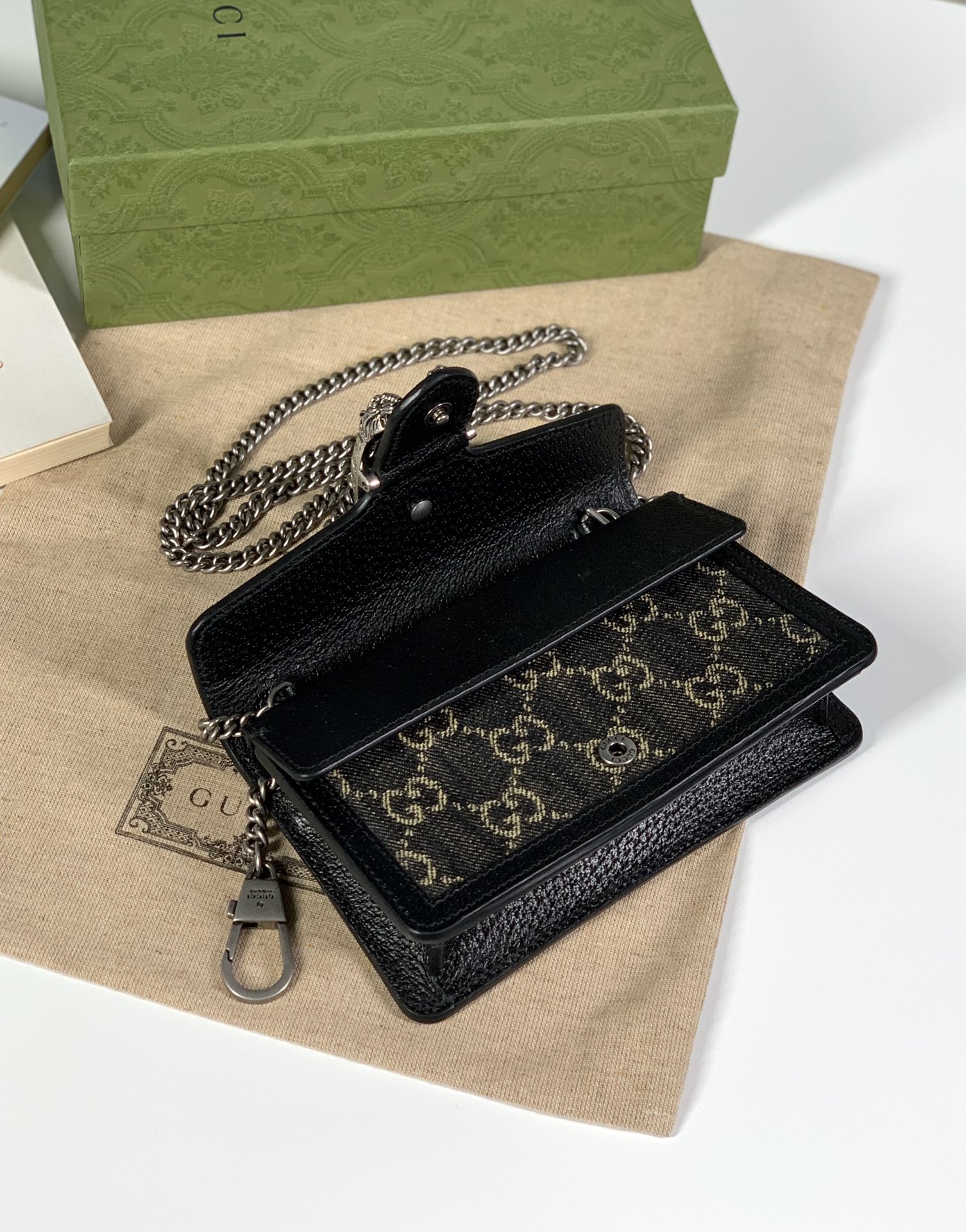 Copy Gucci 476432 Dionysus GG Super Mini Bag Black and Ivory GG Denim Jacquard