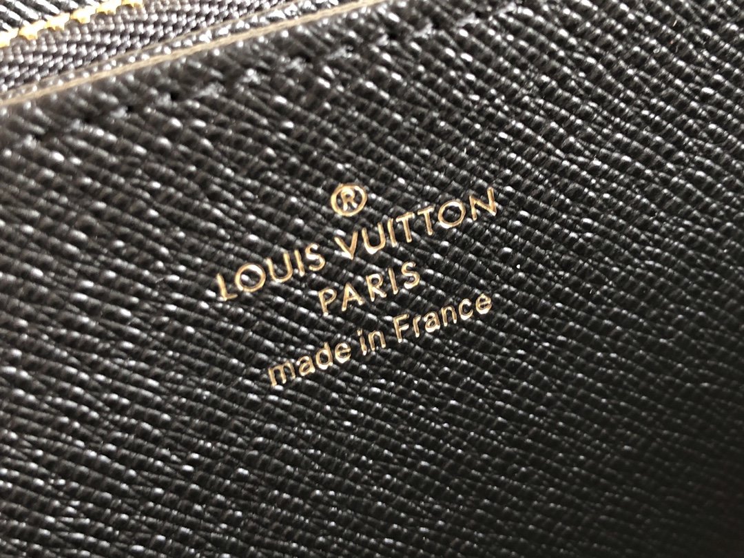 Copy Louis Vuitton 2021 Game On collection of Leather Goods Black