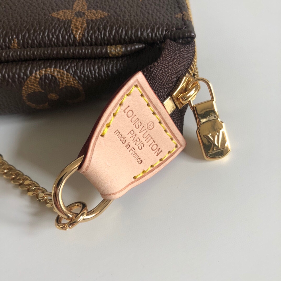 Copy Louis Vuitton M62236 Women Mini Pochette Accessoires Print Monogram Coated Canvas 002