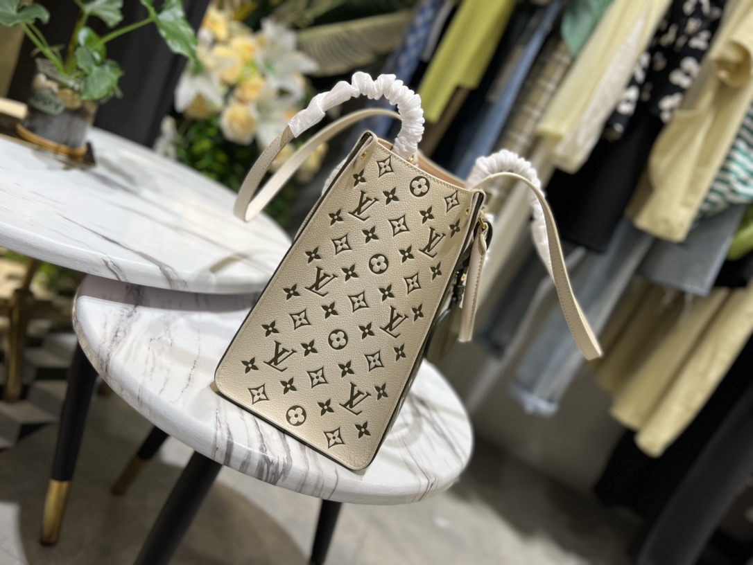 Copy Louis Vuitton OnTheGo Tote Bag Printed and Embossed Grained Cowhide Leather M46060