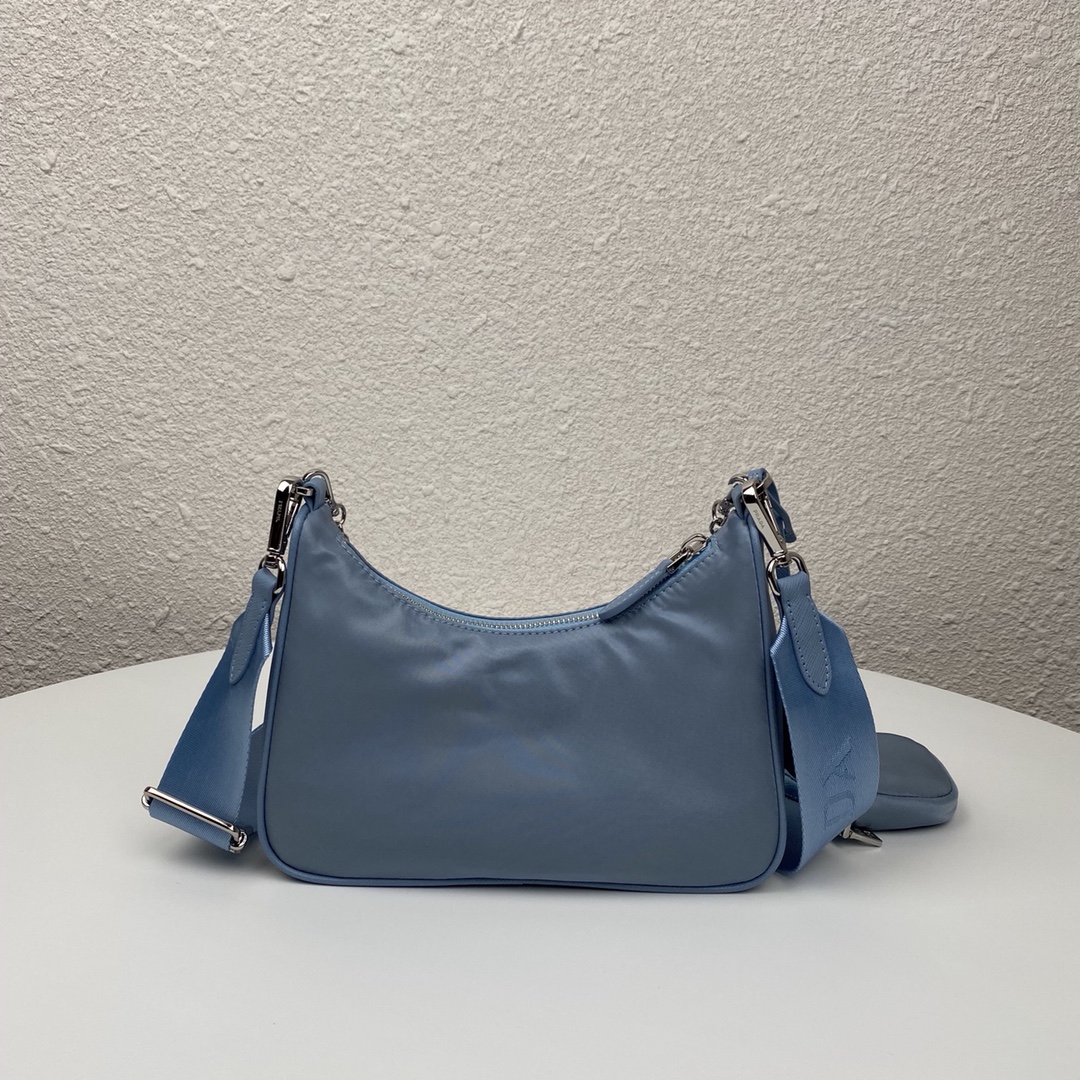 Copy Prada 1BH204 Re-Edition 2005 Re-Nylon Bag Black and Blue