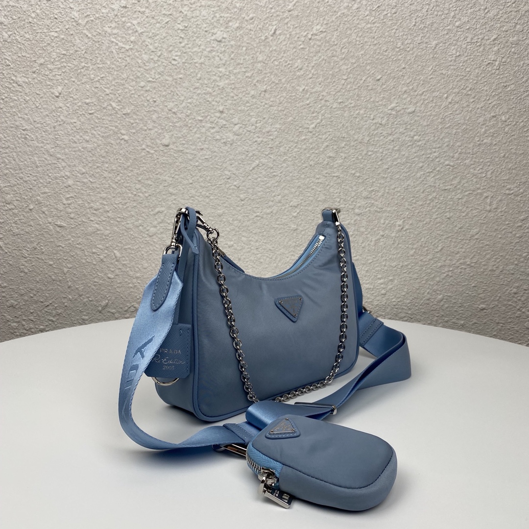 Copy Prada 1BH204 Re-Edition 2005 Re-Nylon Bag Black and Blue