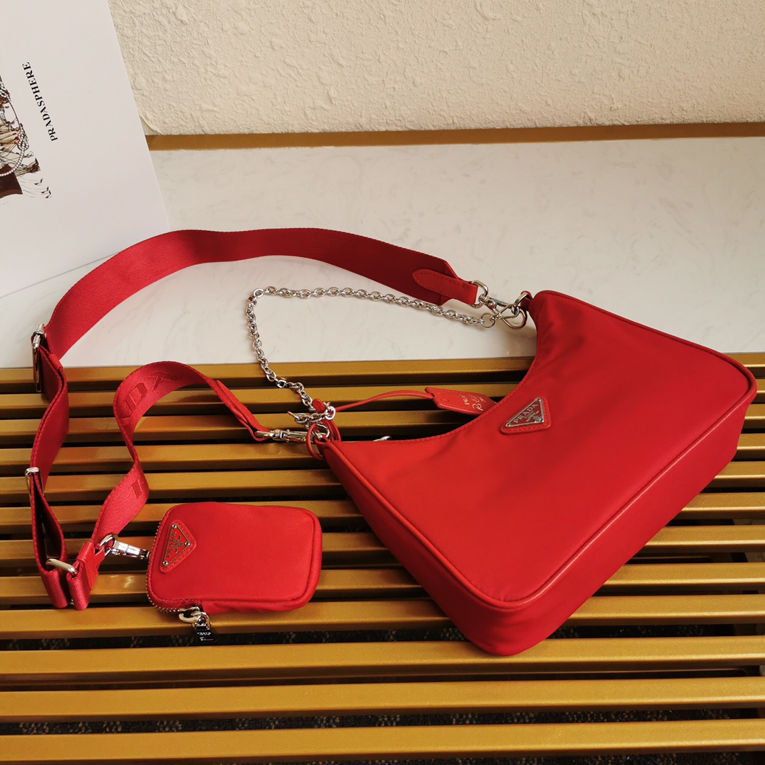 Copy Prada 1BH204 Re-Edition 2005 Re-Nylon Bag Red-1