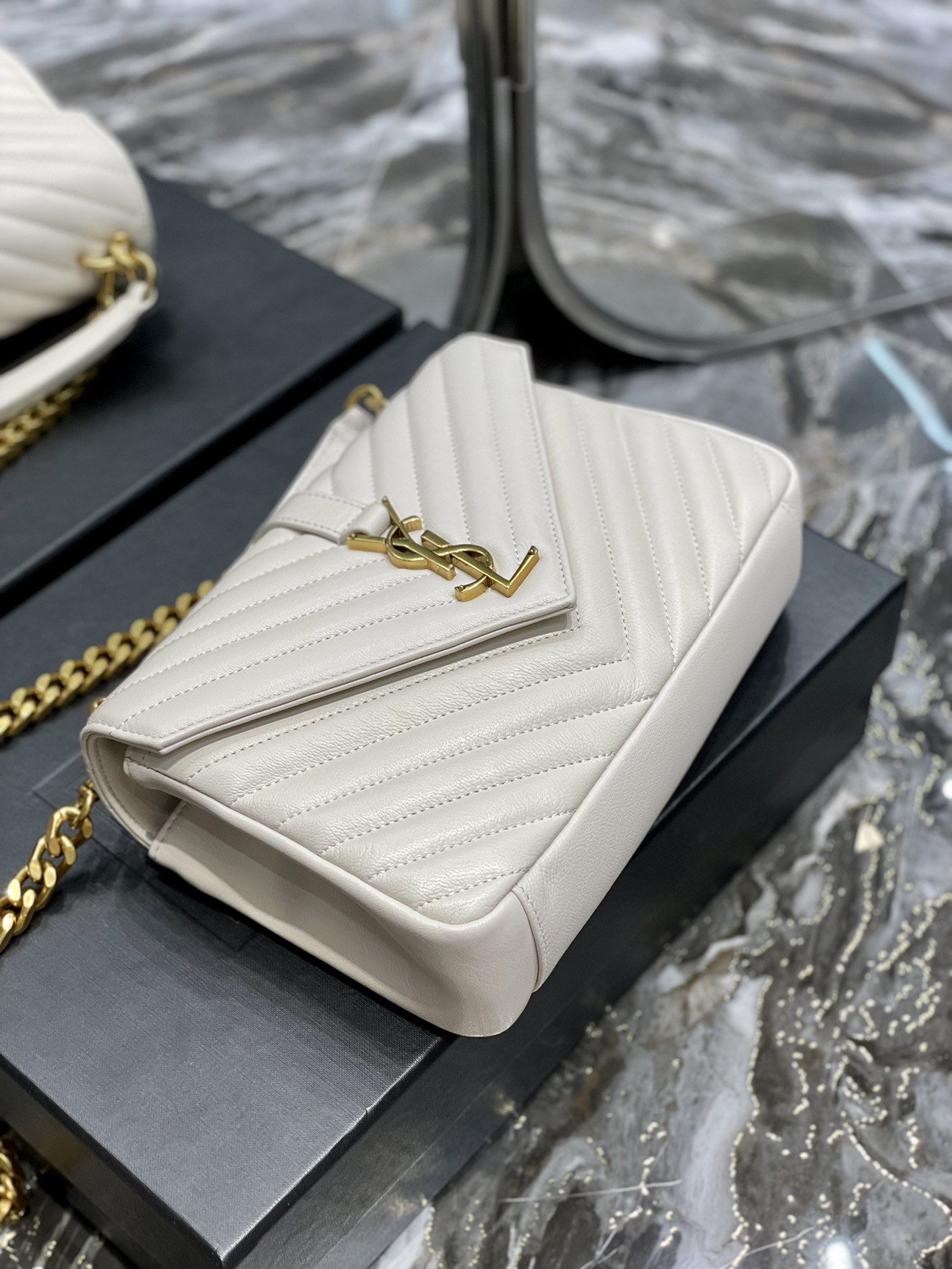 Copy Saint Laurent College Shoulder Bag Medium In Quilted Leather White