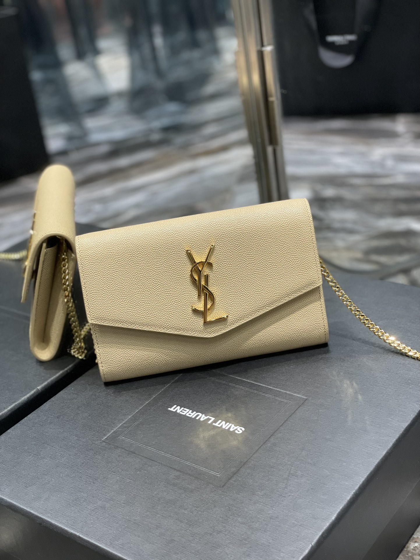 Copy Saint Laurent Uptown Chain Wallet in Grain De Poudre Embossed Leather Beige