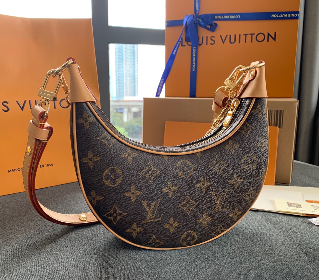 Cruise 2022 Show Louis Vuitton M81094 a half-moon Baguette Handbag Monogram Coated Canvas Copy