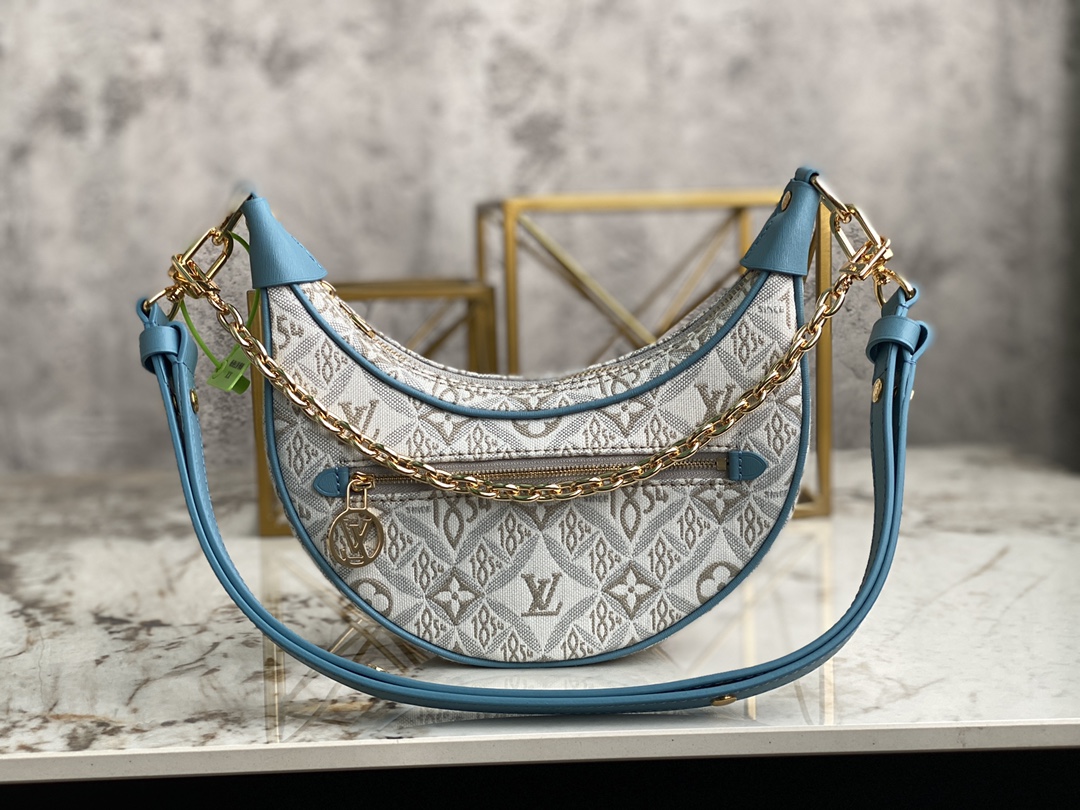 Cruise 2022 Show Louis Vuitton M81094 a half-moon Baguette Handbag Since 1854 Jacquard Textile Replica