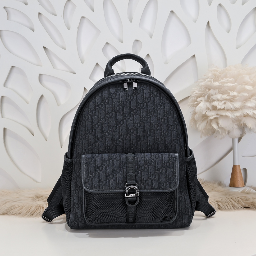 Dior 8 Backpack Black Dior Oblique Jacquard