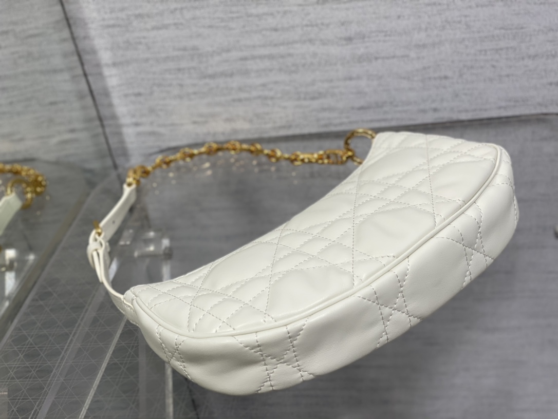 Dior CD LOUNGE BAG Latte Supple Macrocannage Lambskin White