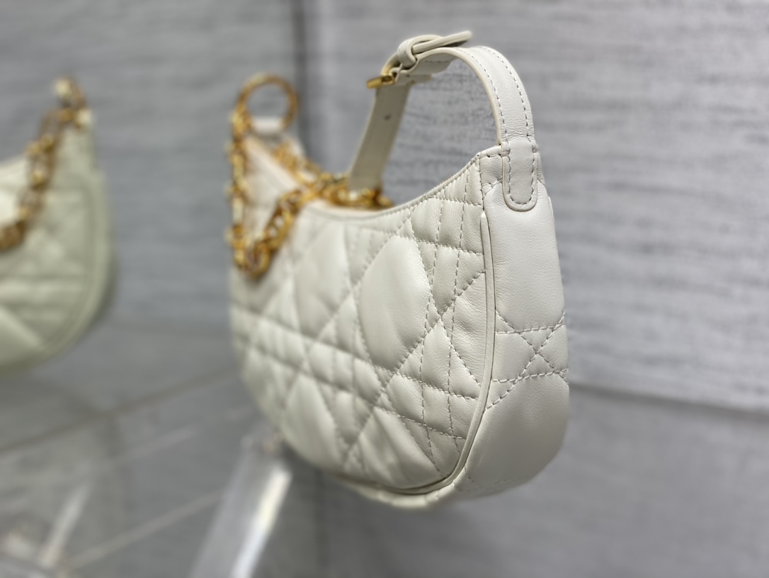 Dior CD LOUNGE BAG Latte Supple Macrocannage Lambskin White