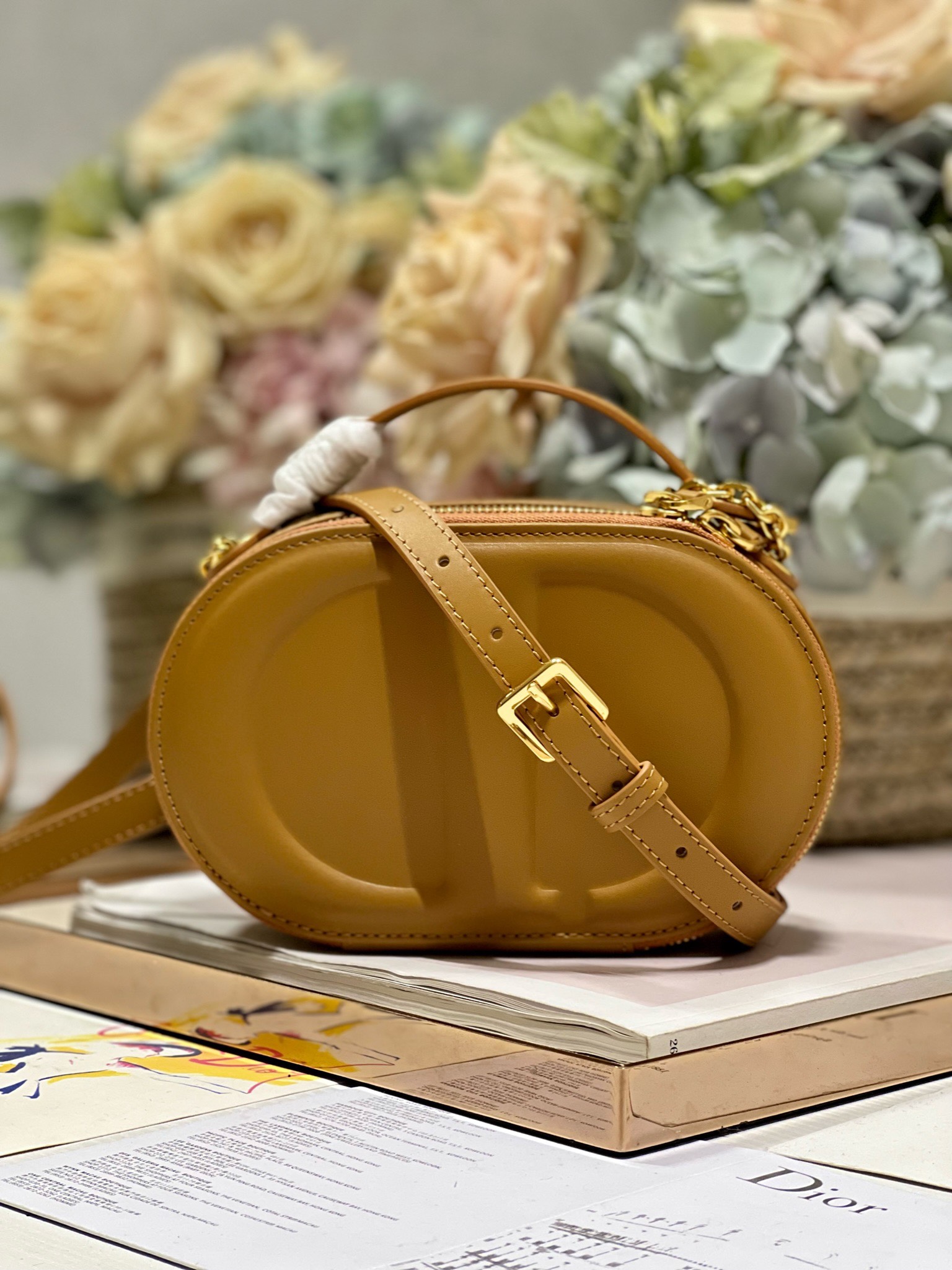 Dior CD SIGNATURE BAG WITH STRAP Golden Saddle Calfskin