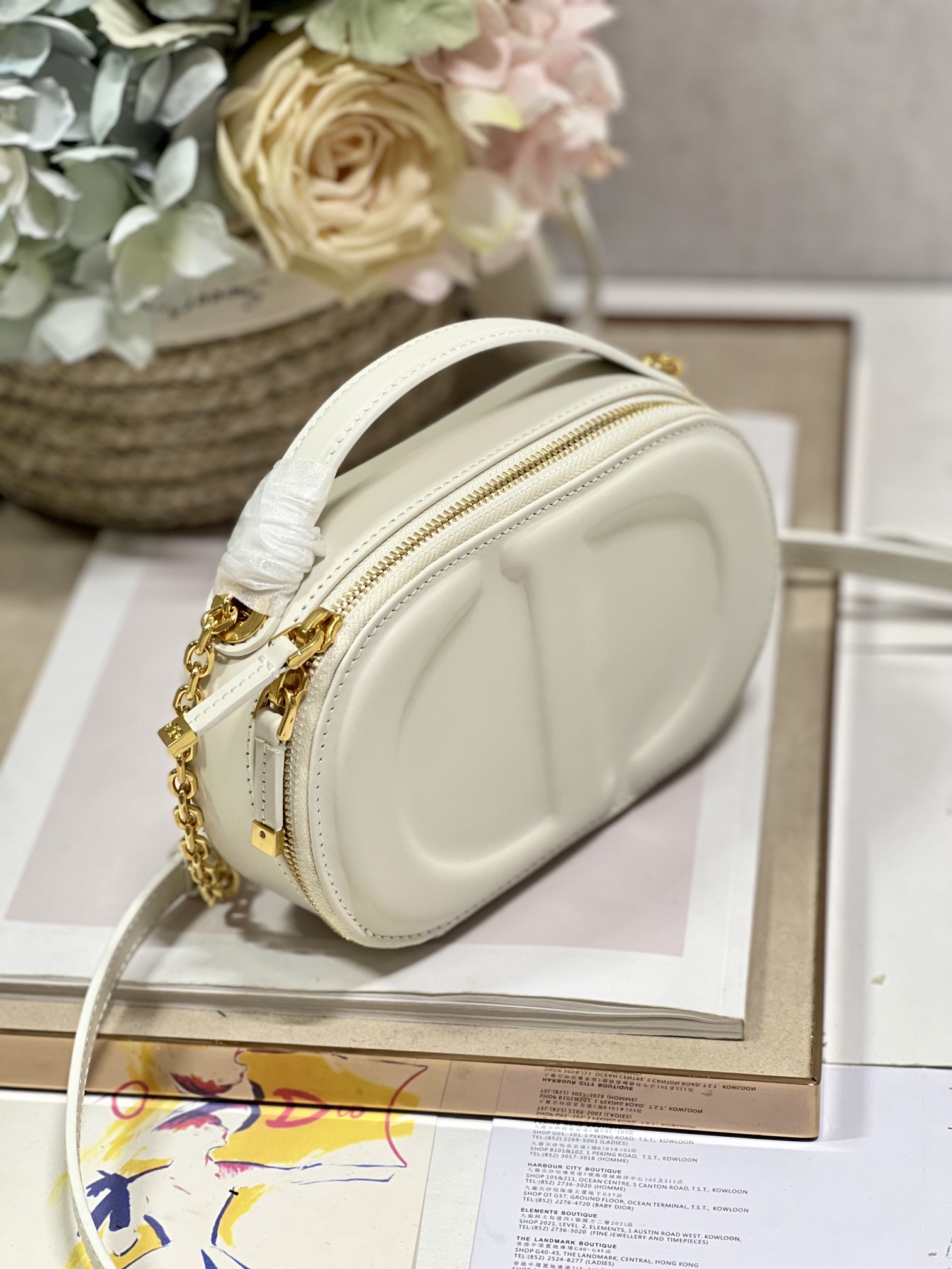 Dior CD SIGNATURE BAG WITH STRAP White Leather