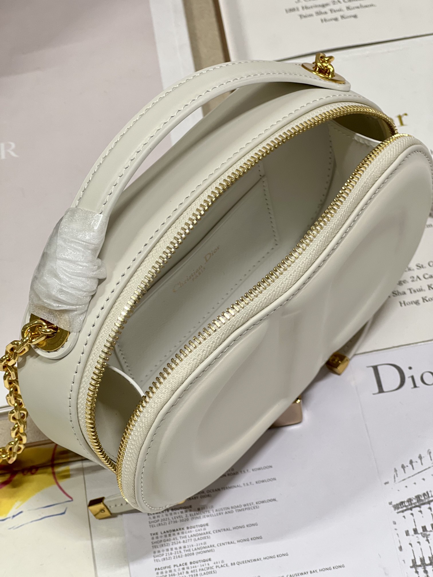 Dior CD SIGNATURE BAG WITH STRAP White Leather