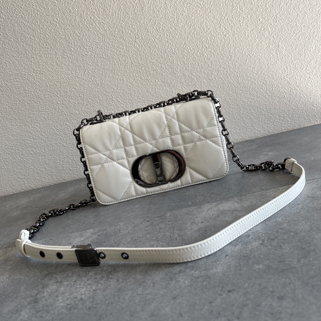 Dior Caro Macrocannage Pouch White Quilted Macrocannage Calfskin 20cm