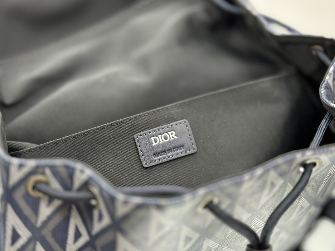 Dior Hit The Road Backpack Dior Gray CD Diamond Canvas