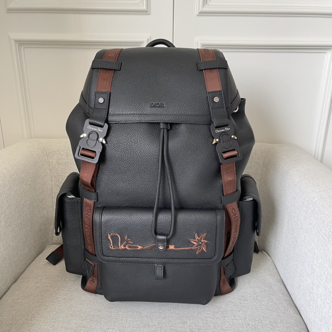 Dior Hit The Road Cactus Jack Dior Backpack Black Grained Calfskin with Embroidered Signature