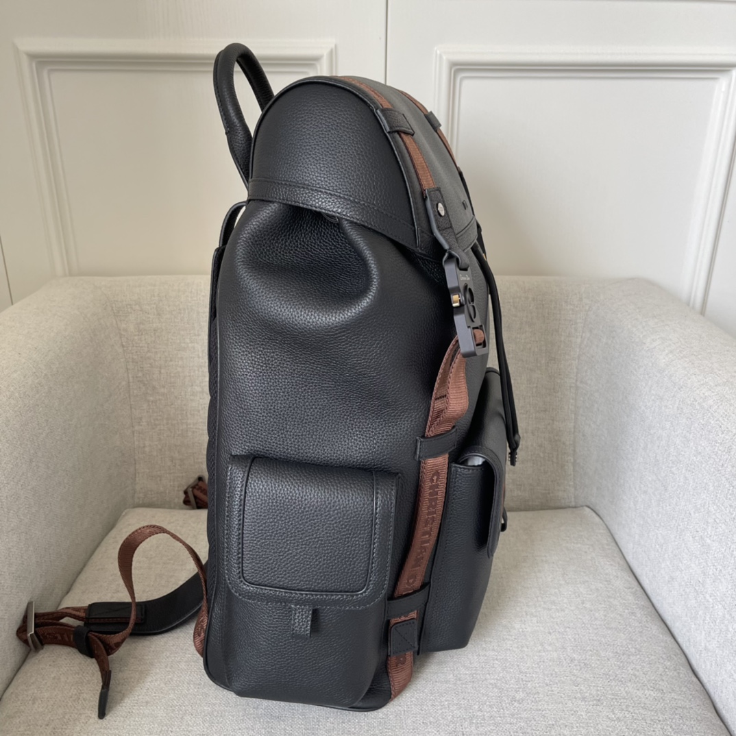 Dior Hit The Road Cactus Jack Dior Backpack Black Grained Calfskin with Embroidered Signature