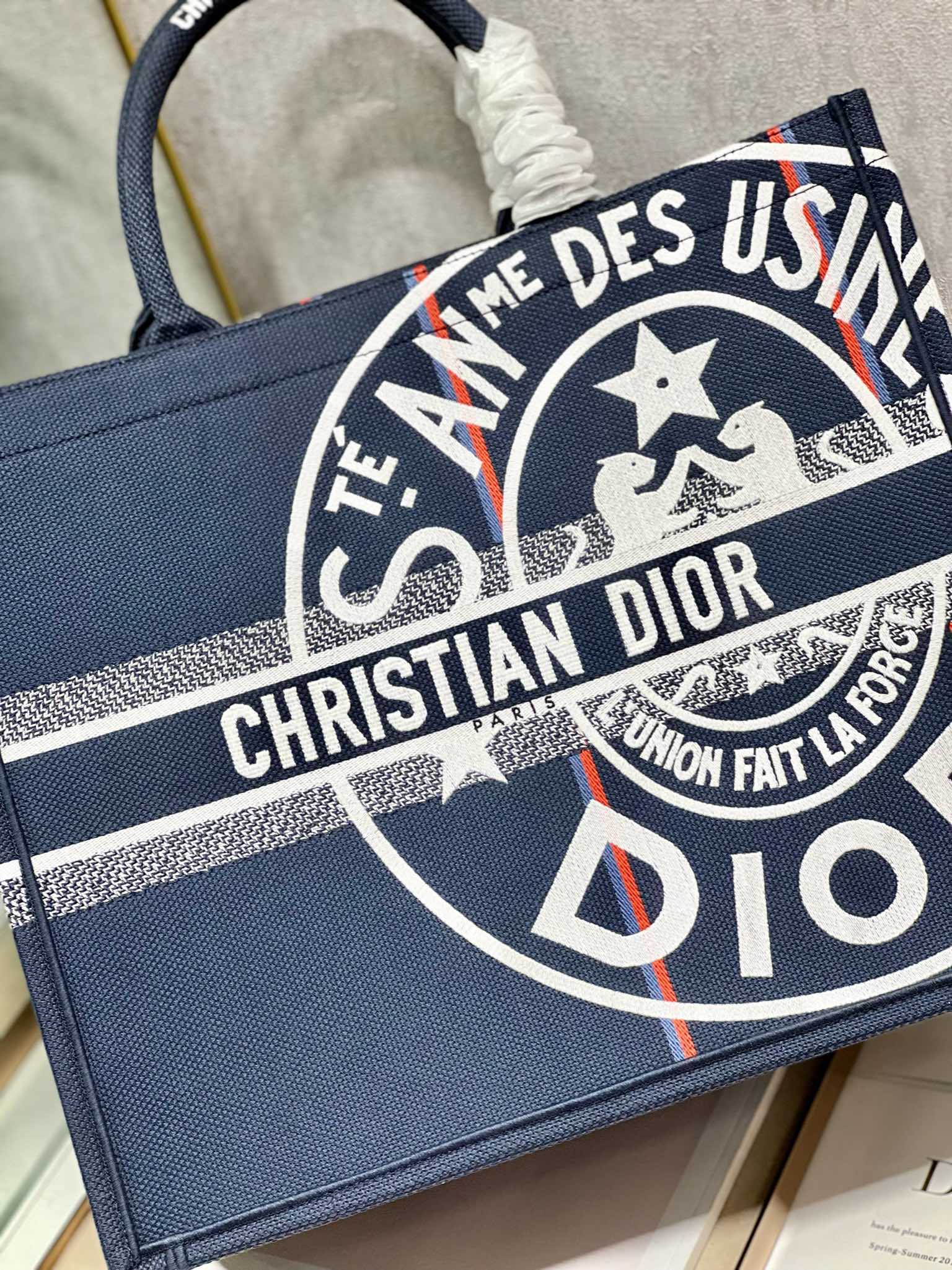 Dior Large Book Tote Blue Dior Union Embroidery 42cm