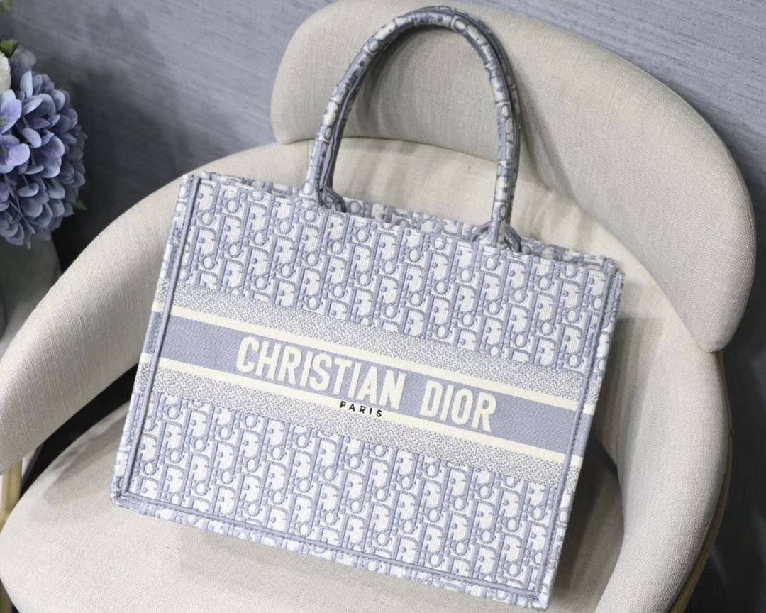 Dior Large Dior Book Tote Bag Gray Dior Oblique Embroidery 41.5cm