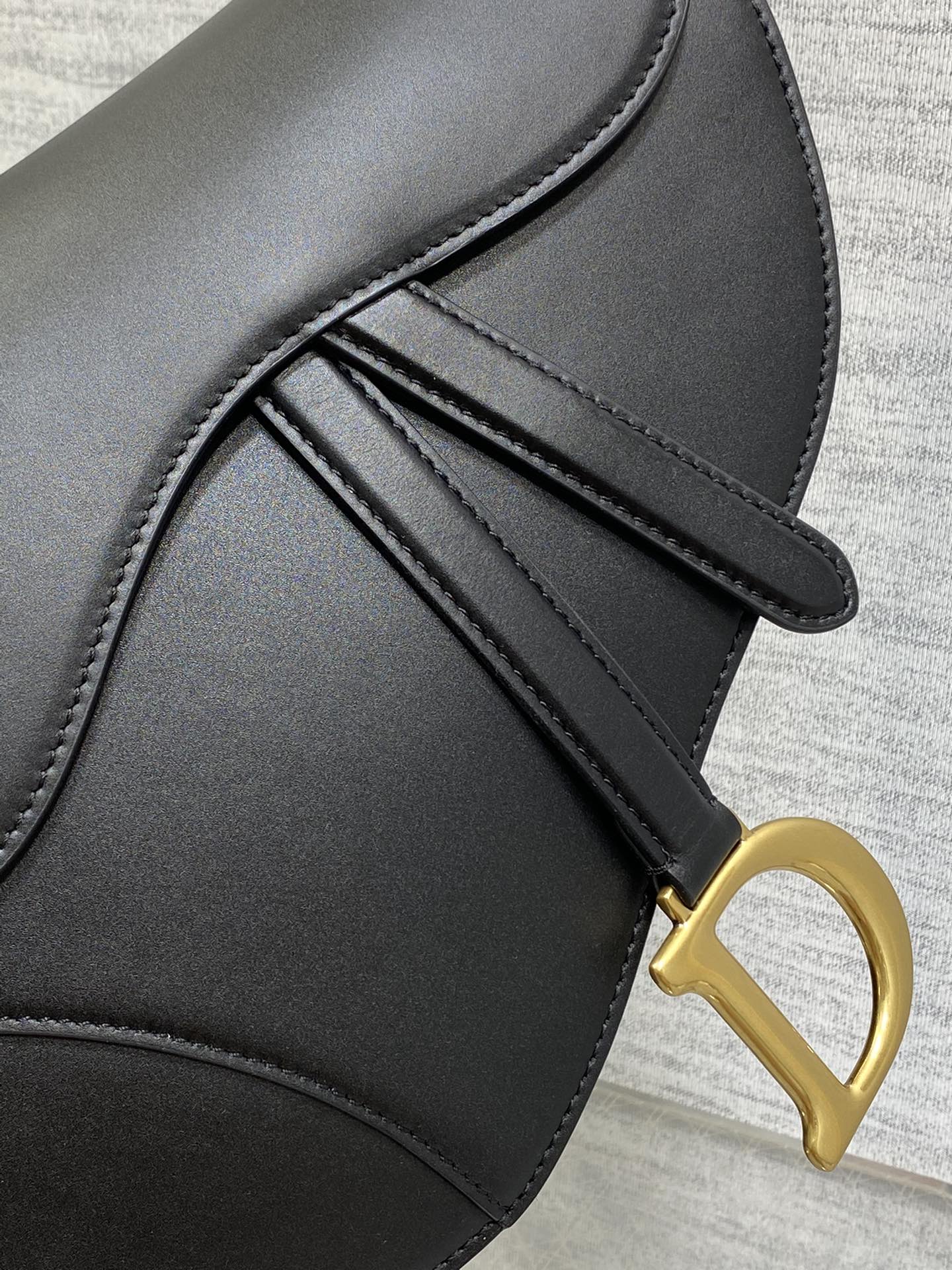 Dior Large Saddle Bag in Black Calfskin