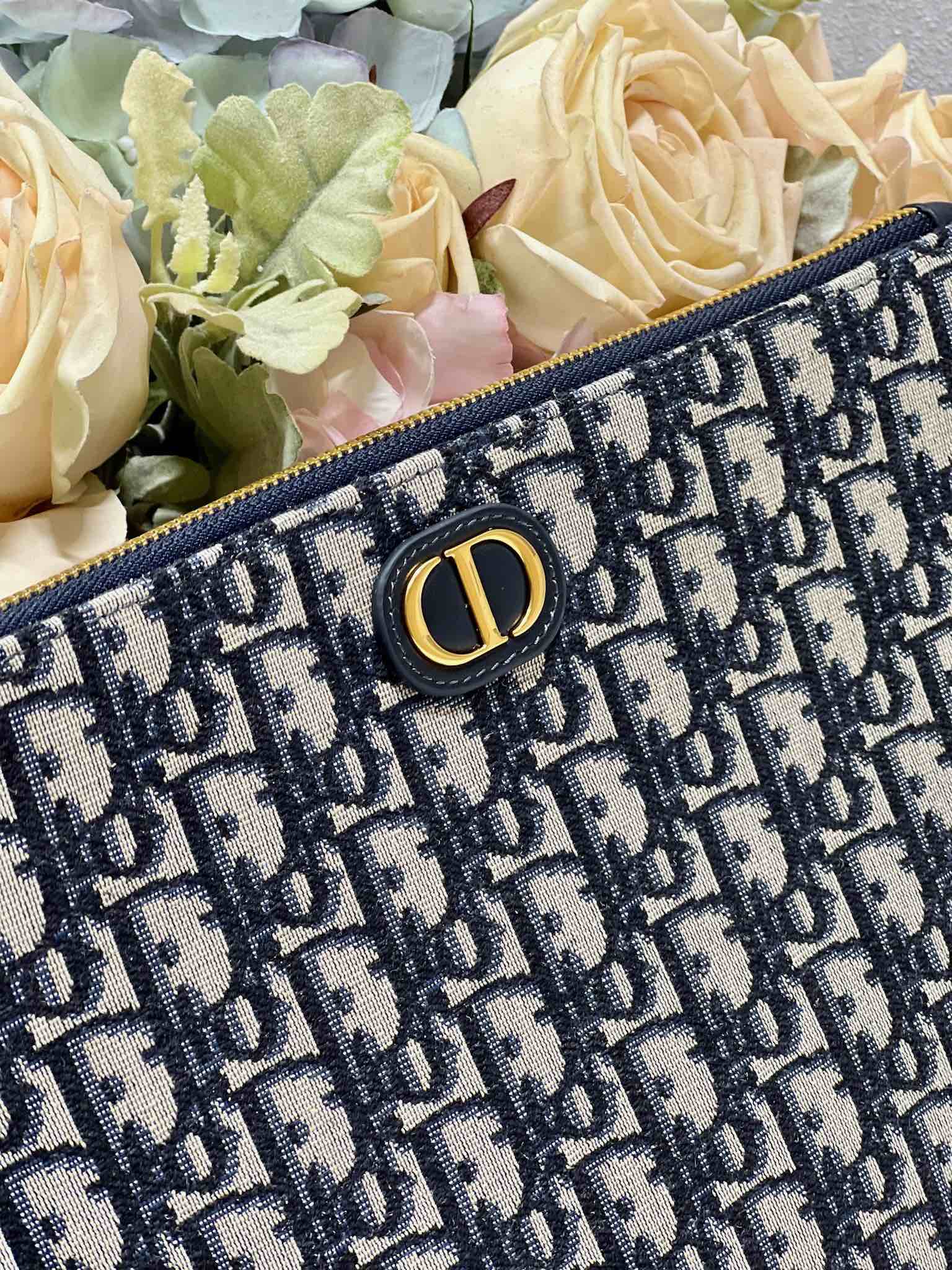 Dior Medium 30 Montaigne Pouch Blue Dior Oblique Jacquard