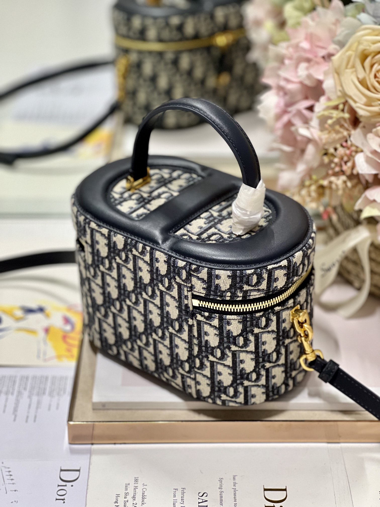 Dior Small Diortravel Blue Dior Oblique Embroidery Vanity Case White