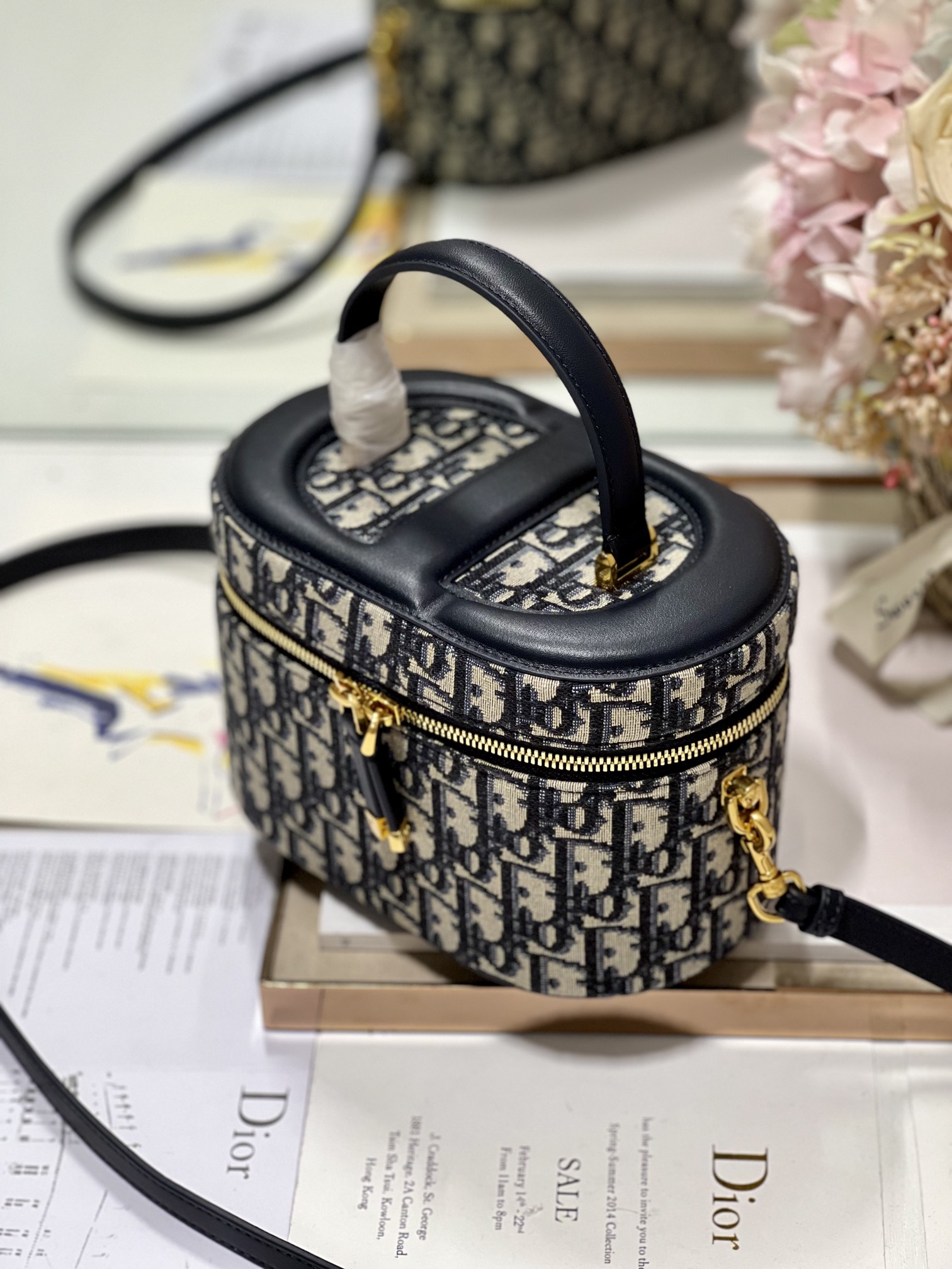 Dior Small Diortravel Blue Dior Oblique Embroidery Vanity Case White
