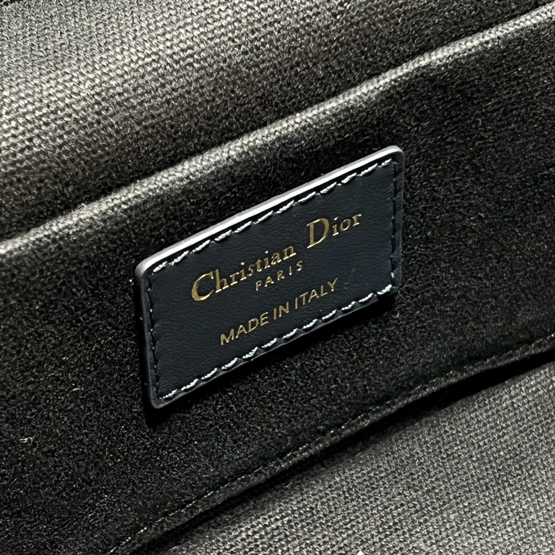 Dior Small Diortravel Blue Dior Oblique Embroidery Vanity Case White