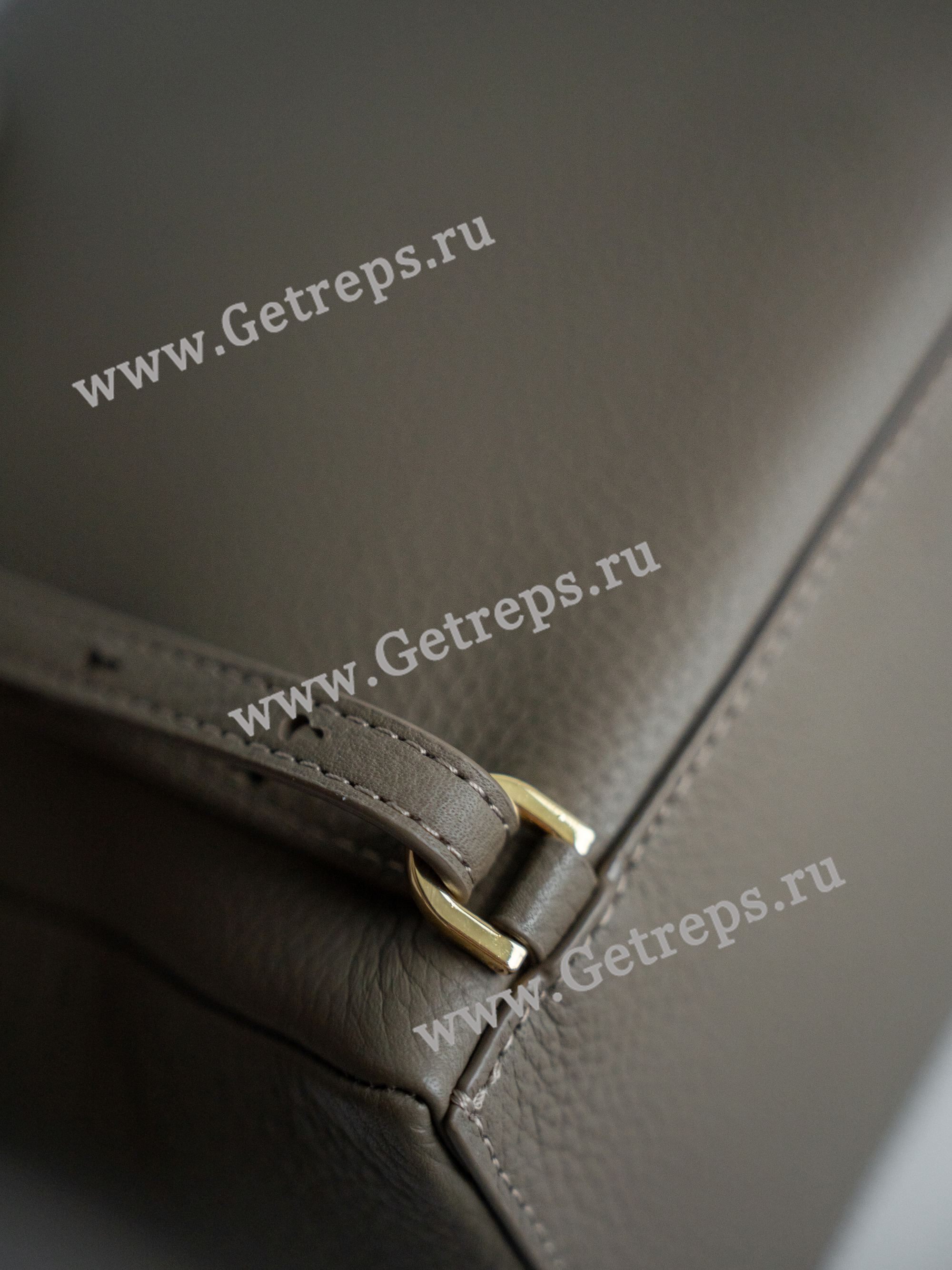 Extra Pocket Backpack L23.5 Grained Calfskin Gary