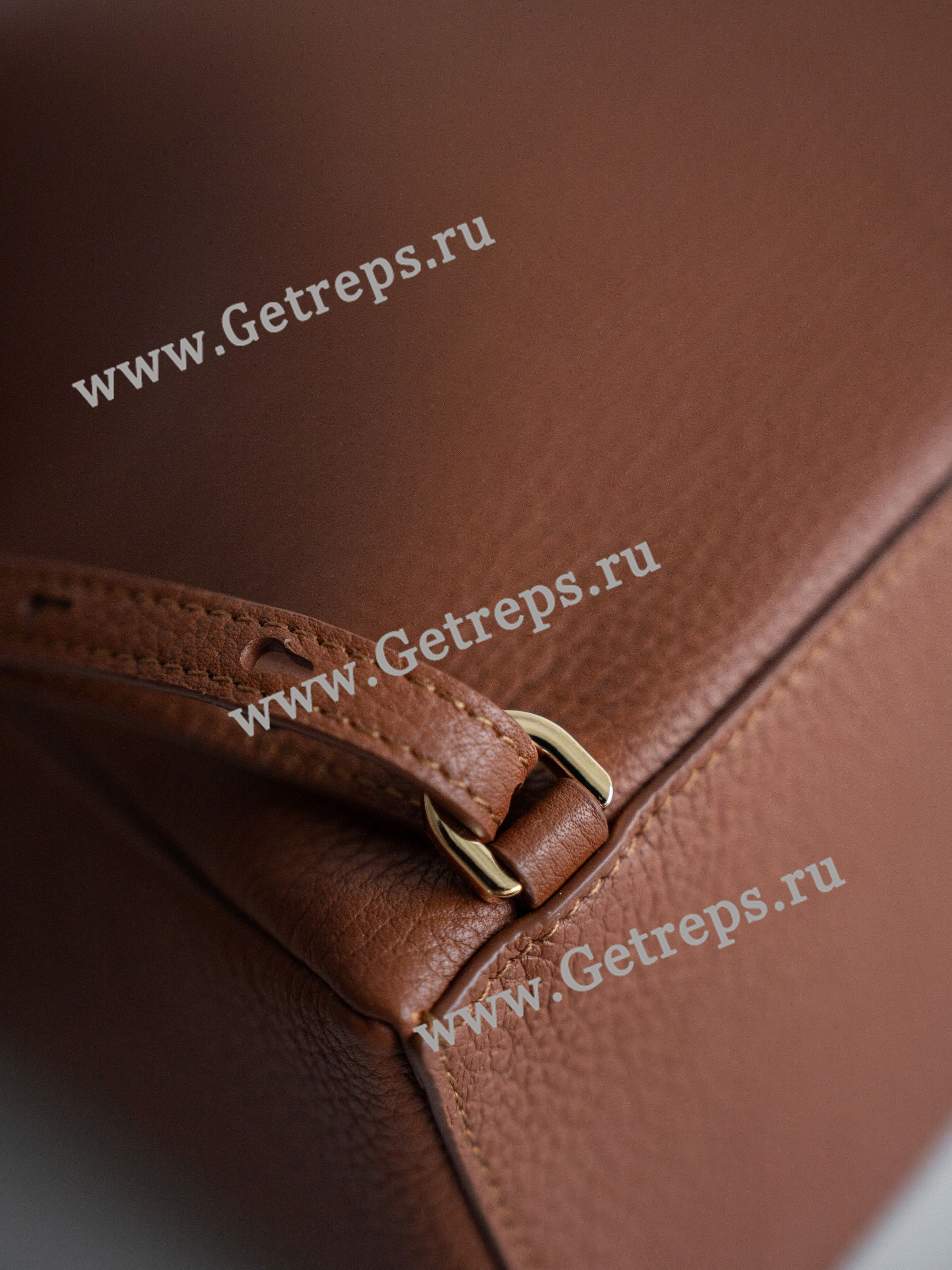 Extra Pocket Backpack L23.5 Grained Calfskin Kummel