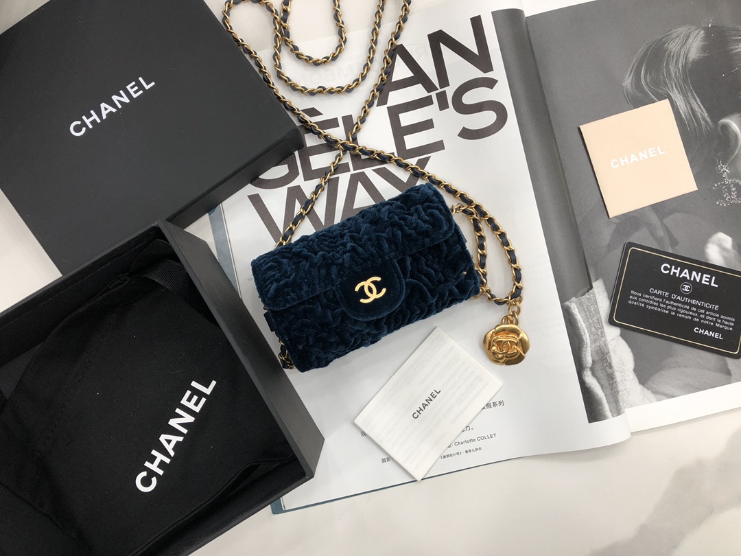 Fake Chanel Jewel Card Holder Small Bag with Chain Blue Velvet with Gold Hardware Celebrity Same Christmas