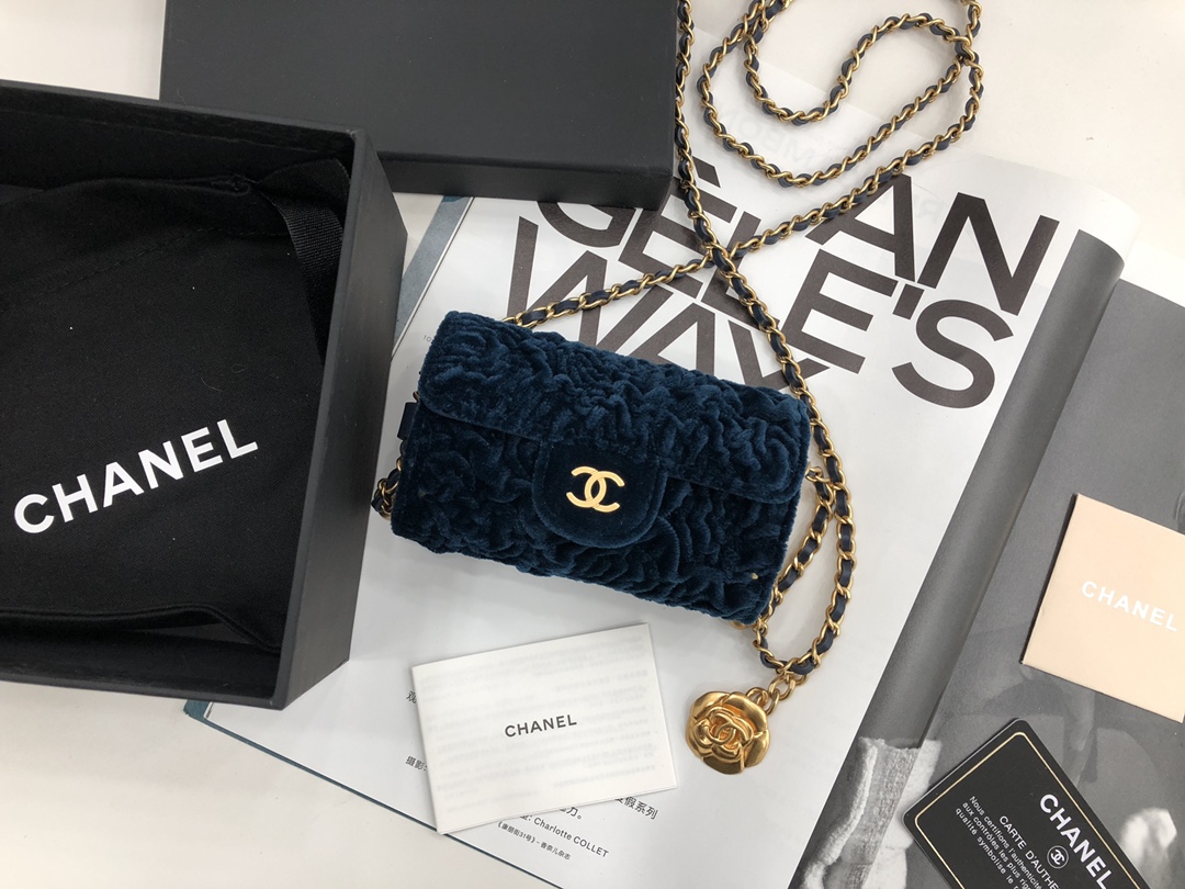 Fake Chanel Jewel Card Holder Small Bag with Chain Blue Velvet with Gold Hardware Celebrity Same Christmas