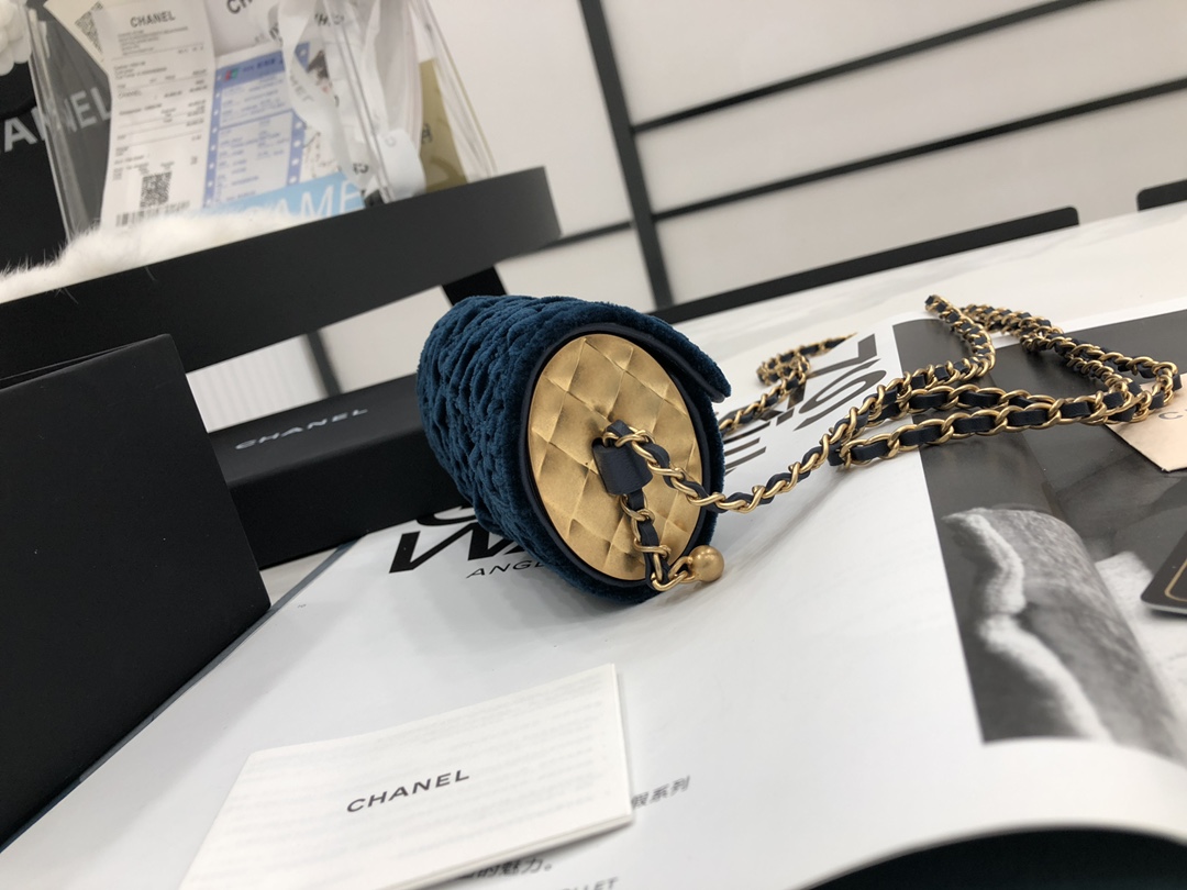 Fake Chanel Jewel Card Holder Small Bag with Chain Blue Velvet with Gold Hardware Celebrity Same Christmas